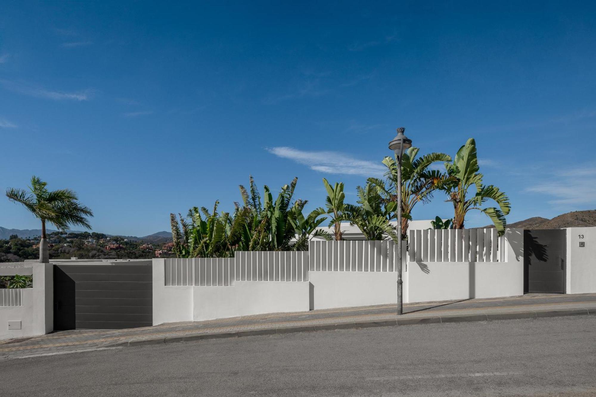 4-bedroom Modern With Heated Pool Marbella